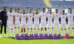 بالحقائب المدرسية،المنتخب الإيراني يستذكر مدرسة ميناب خلال مباراة ودية مع المنتخب النيجيري استعداداً لكأس العالم.